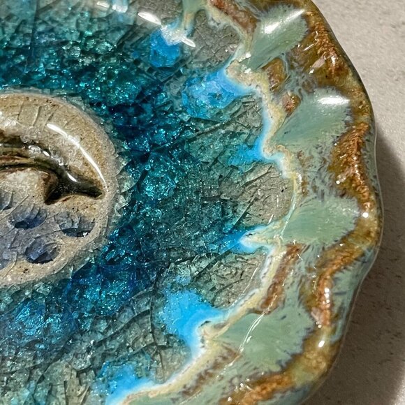 NWT Down to Earth Pottery Leaping Dolphin Icon Dish Recycled Blue Glass USA 4.5" - Picture 5 of 6